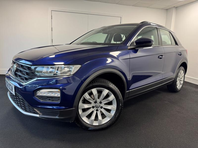 Volkswagen T-Roc Photo f6bcc070-90ff-45ac-b7d4-2f43f6a64ce7.jpg