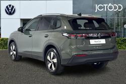 VOLKSWAGEN  Tiguan Photo 3
