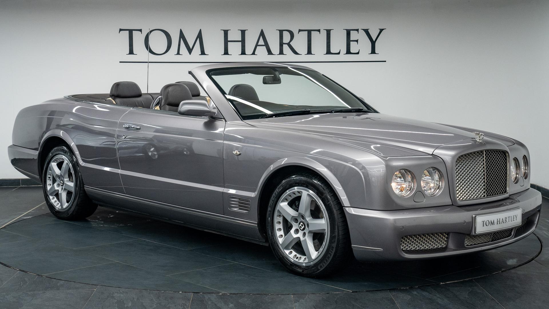 Bentley Azure Photo f6c2ef6e-7377-43df-9d07-2bce03f1f098.jpg