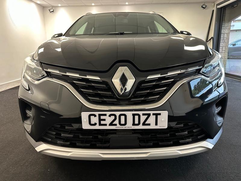 Renault Captur Photo f6cbd268-abf3-4b11-8553-332e2fa39492.jpg