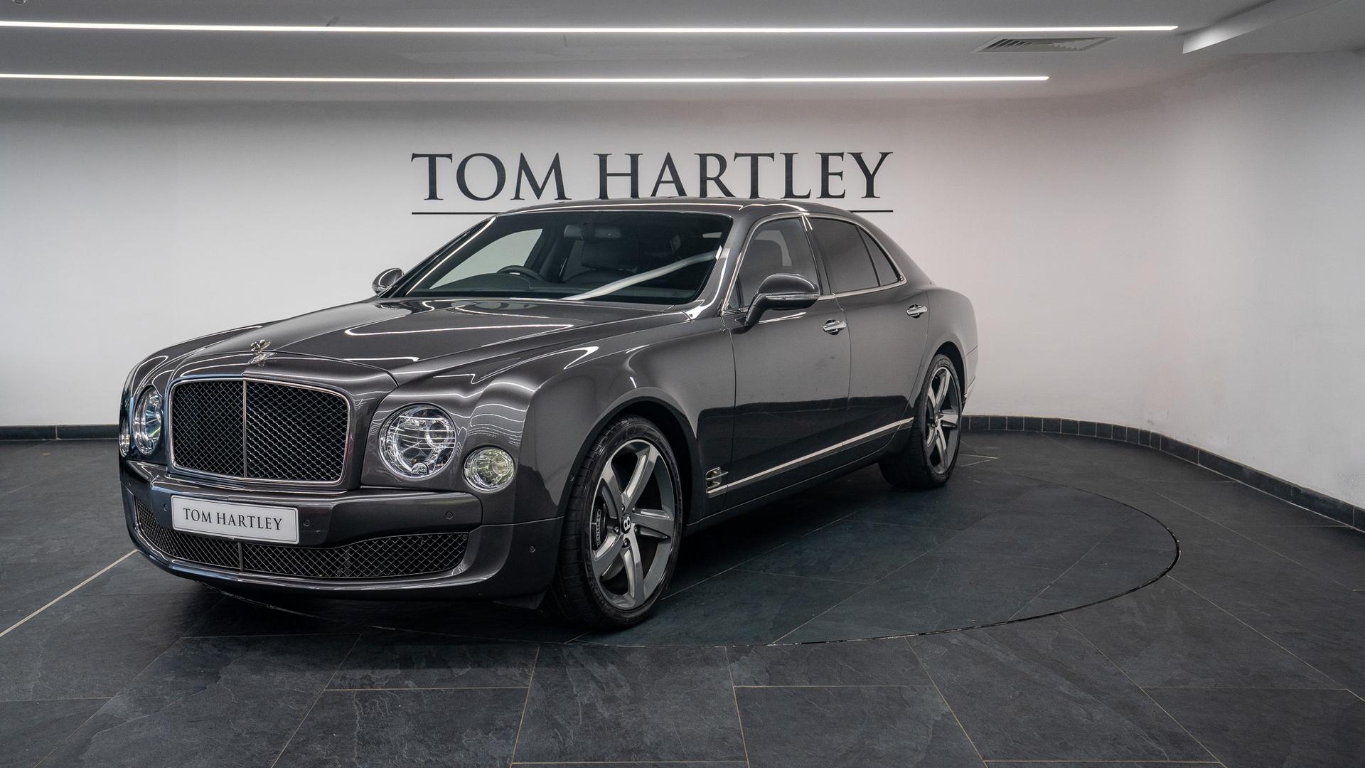 Bentley Mulsanne Photo f6ccf33d-a9d8-4ada-ba63-5888ed8d10f5.jpg