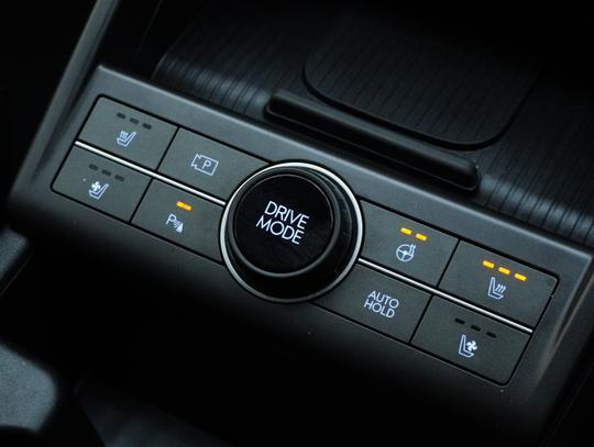 Hyundai KONA Photo f6cdc380-2452-41a6-8d2c-c2268f65420f.jpg