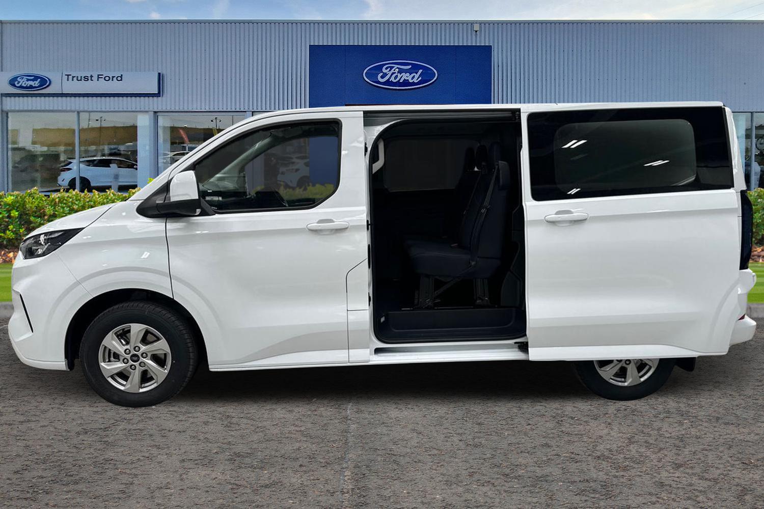 Ford TRANSIT CUSTOM Photo 5