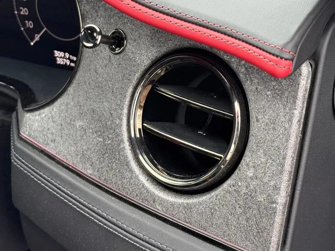 BENTLEY Continental Photo 19