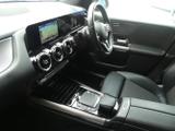 Mercedes-Benz B Class Photo 18