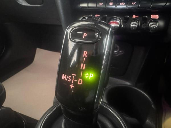 Used MINI Hatch MD71NWE 23