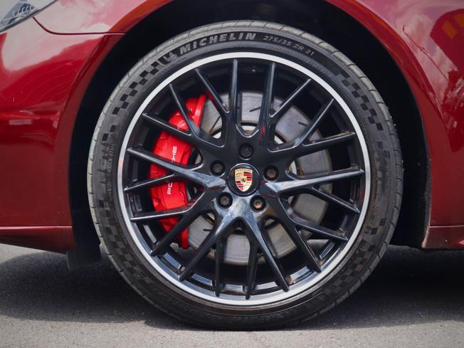 PORSCHE Panamera Photo 16