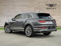 BENTLEY Bentayga Photo 3