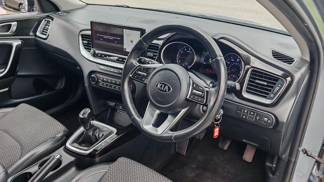 Used Kia Ceed WK20YCG 11