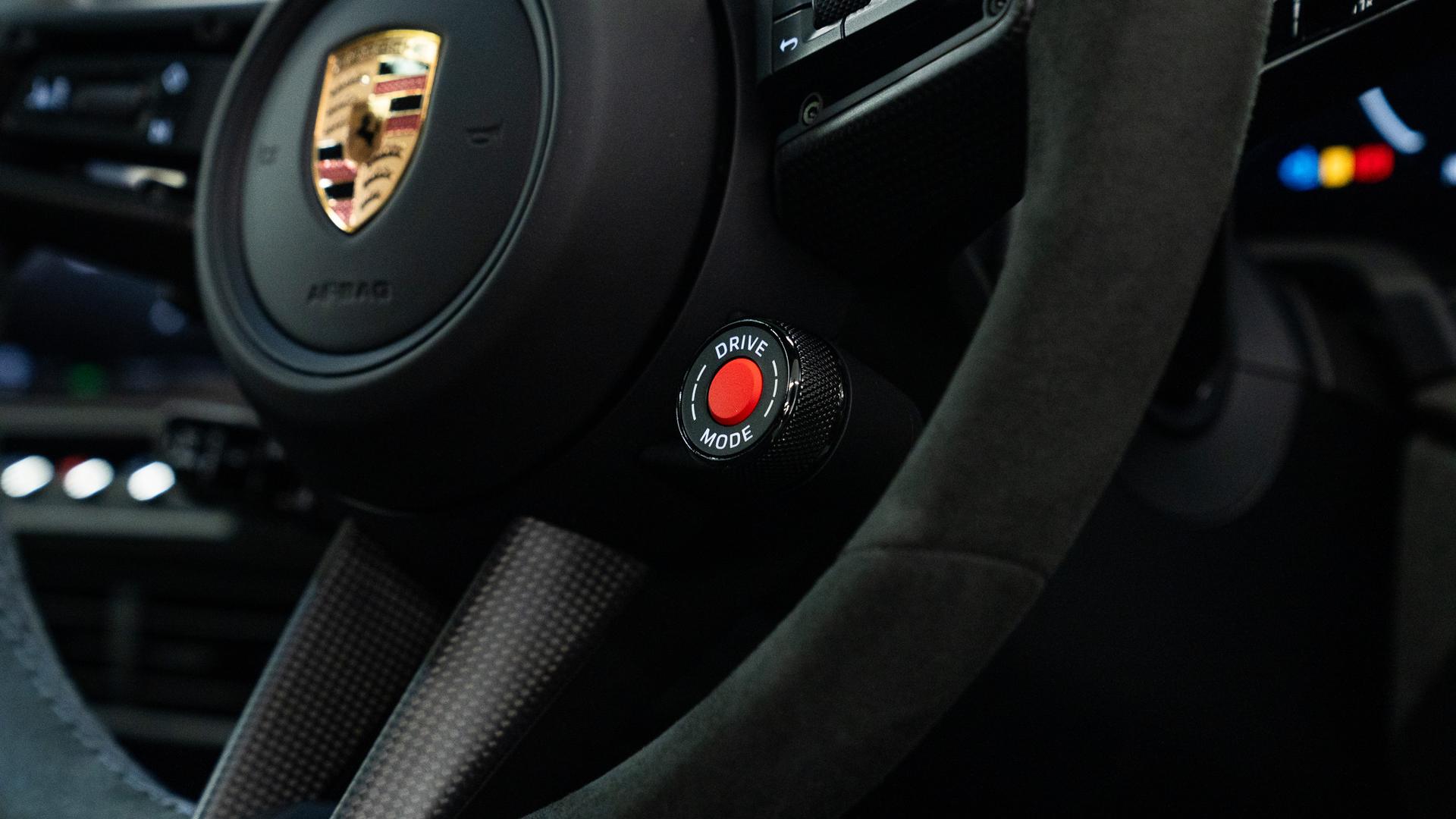 Porsche 911 (992.2) Photo f71f0b6b-d2ba-4d87-8b86-4dced69488c9.jpg