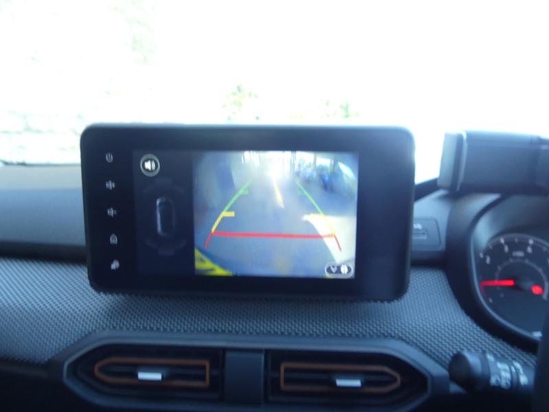 Dacia Sandero Stepway Photo f72907d1-36df-45a1-a5ee-43dc2158d7d1.jpg