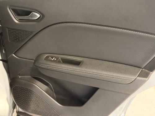 Renault Captur Photo f73a4c5f-cfe4-441a-92e0-5c22e9b80b5a.jpeg