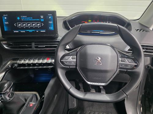 Peugeot 3008 Photo f73ff58e-c967-418a-a5d3-c3cd6e99237c.jpg