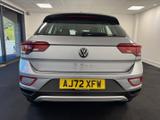 Volkswagen T-Roc Photo 8
