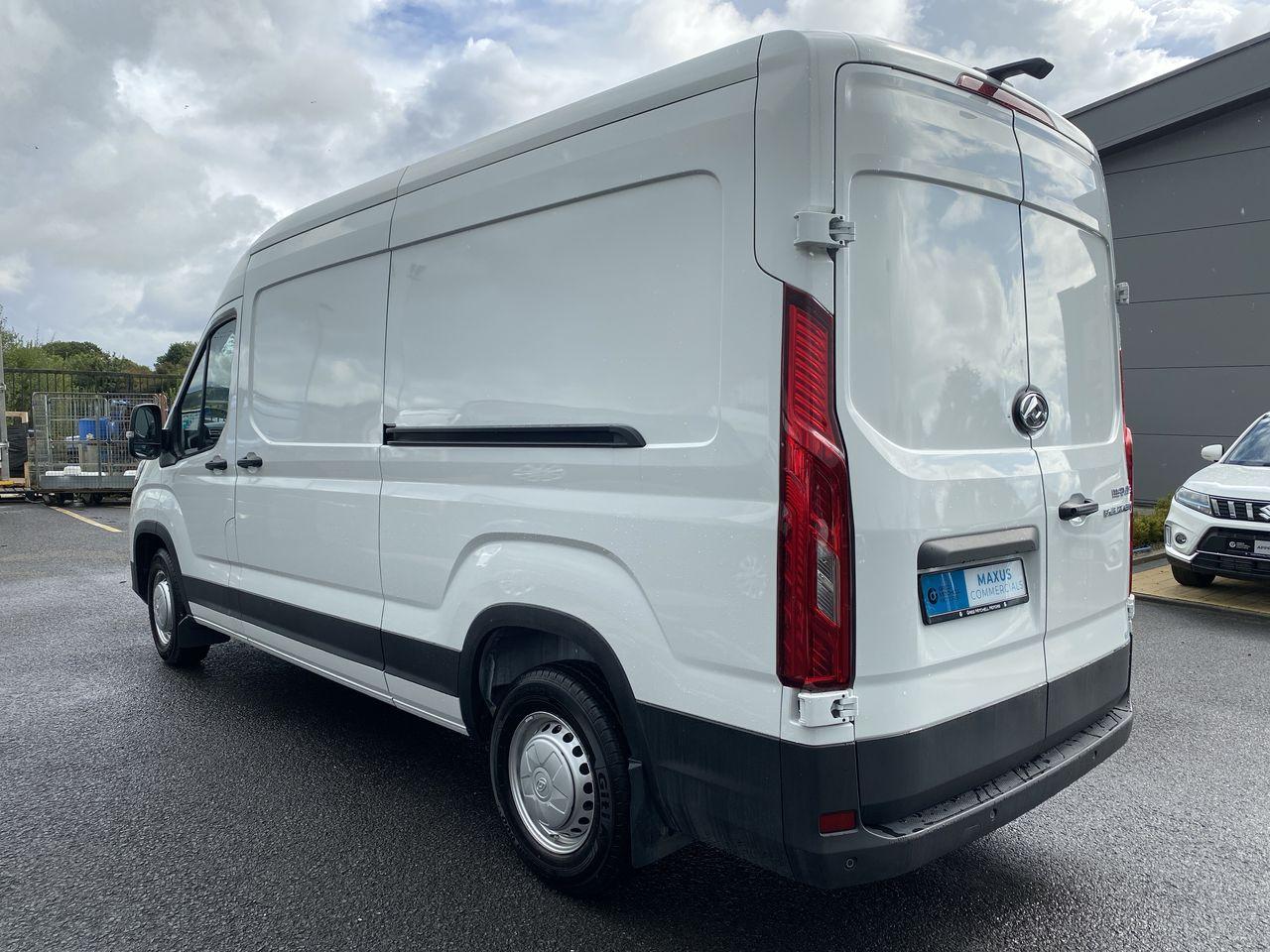 MAXUS DELIVER 9 LWB RWD 2.0 D20 150 - vehicle photo 5 for sale on PureCar
