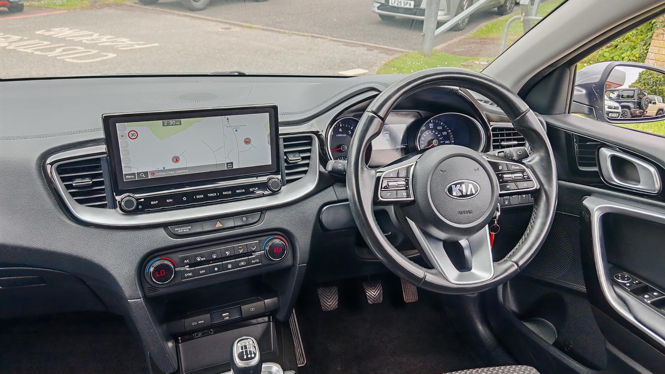 Used Kia Ceed WK20YCG 26
