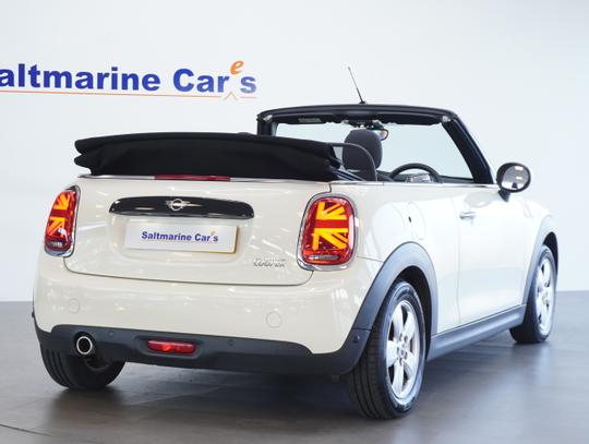 MINI Convertible Photo f764f502-fa1d-4b8e-a7d4-1a237b8702b7.jpg