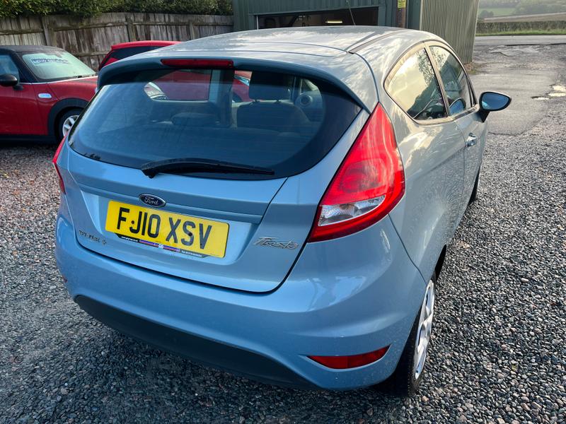 Used Ford Fiesta FJ10XSV 2