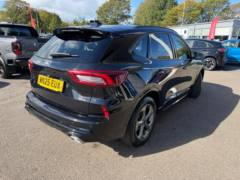 Ford Kuga Photo f7825e12-262a-4652-b8aa-1af17467c54a.JPEG