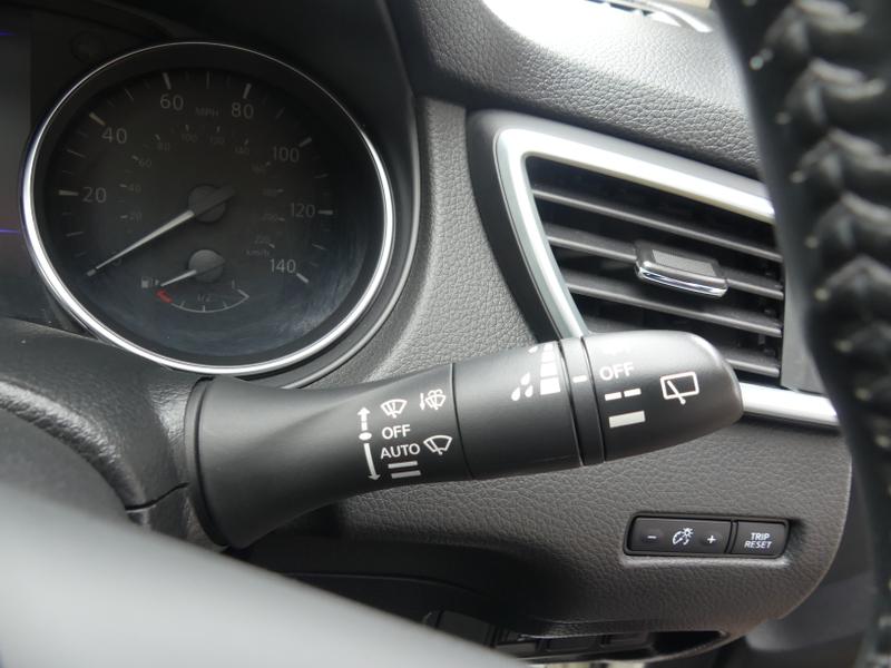 Nissan Qashqai Photo f78c35c8-c7da-4e4d-9de8-8b592980a0a3.jpg