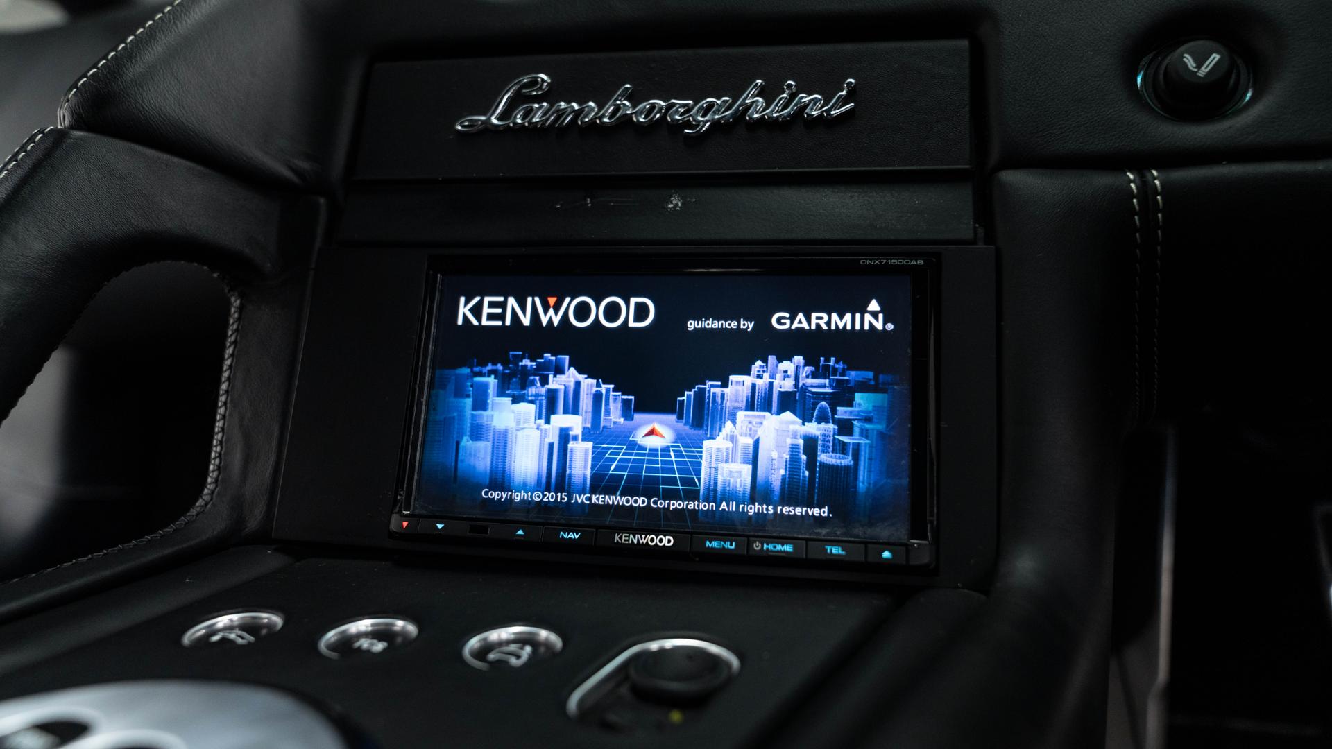 LAMBORGHINI Murcielago Photo f7965094-3502-4bd6-ab2f-ee12d6bd63a2.jpg