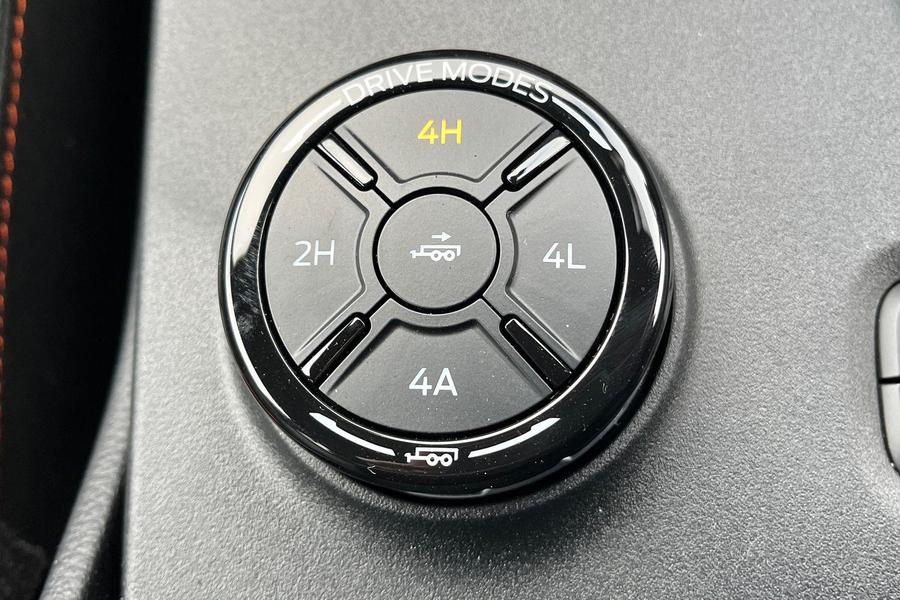 Ford RANGER Photo f79a1e0e-1009-4143-943f-ea96398e0637.jpg