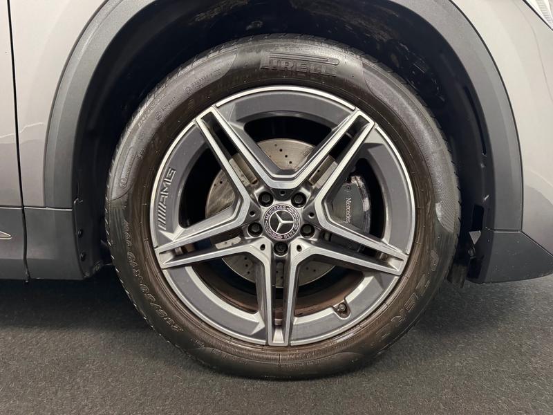 Mercedes-Benz GLA Photo f7a050dc-47f6-43be-9129-ec0af2f287a6.jpg