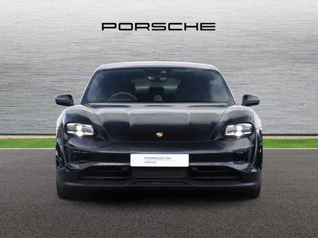 PORSCHE Taycan Photo 4