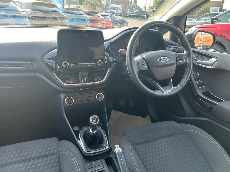 Ford Fiesta Photo f7c8bc11-bd76-4844-8e57-4707a091d839.jpeg