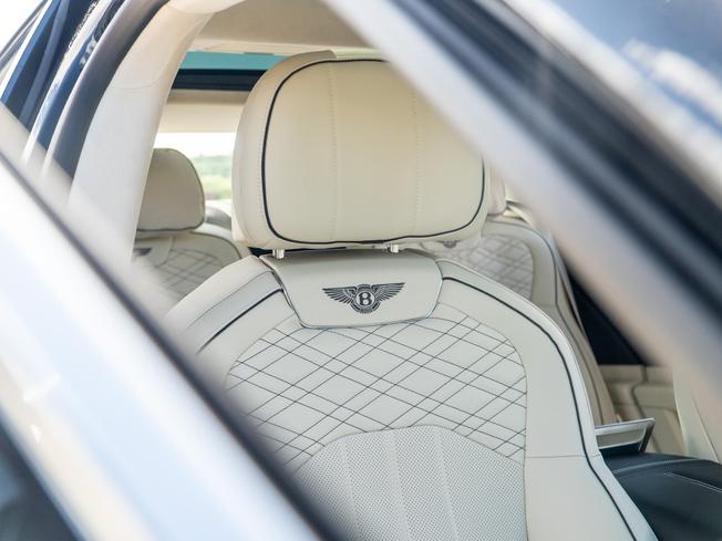 BENTLEY Flying Spur  Photo 26