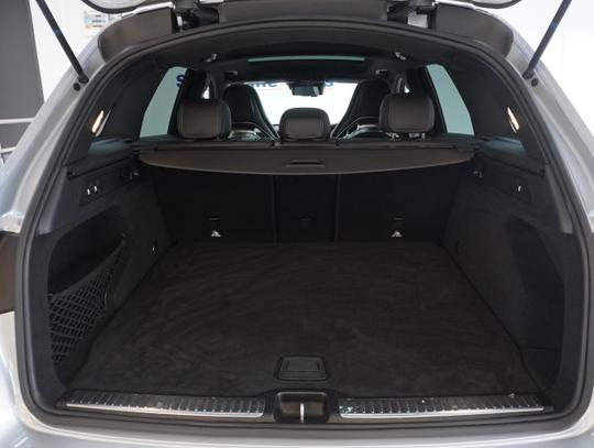 Mercedes-Benz GLC Photo f7ec9871-c7ad-47fb-9b6e-2a1afbadf102.jpg