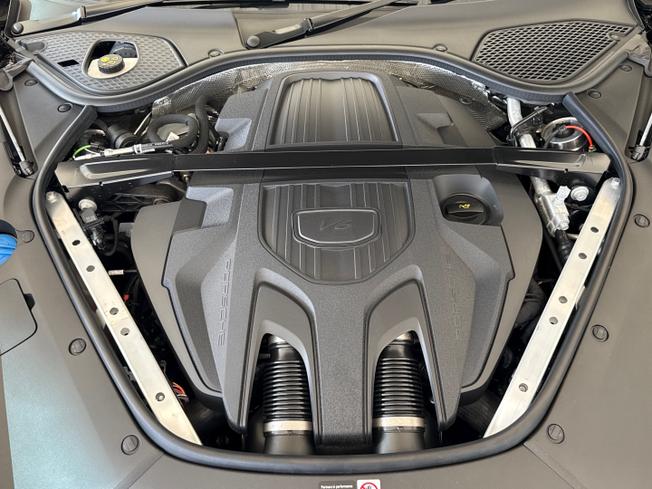 PORSCHE Panamera Photo 61