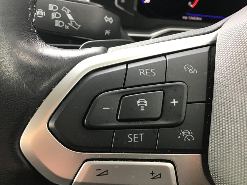 Volkswagen Taigo Photo f7ffd0bb-e17c-4e75-9ec4-3e5db0f5afbf.jpg