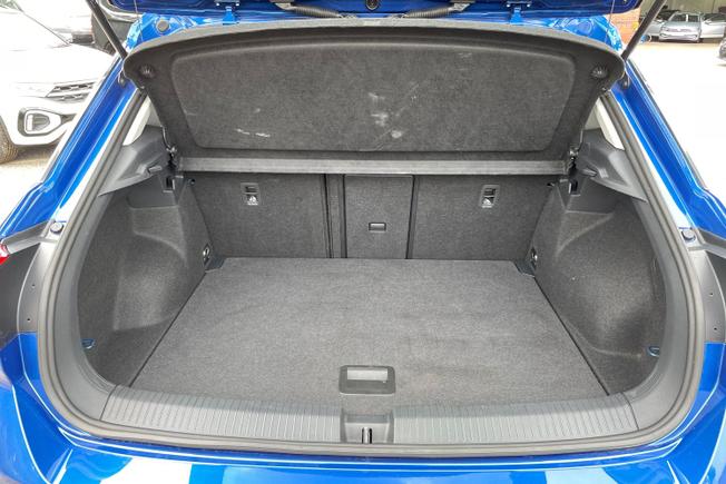 VOLKSWAGEN T-Roc Photo 9