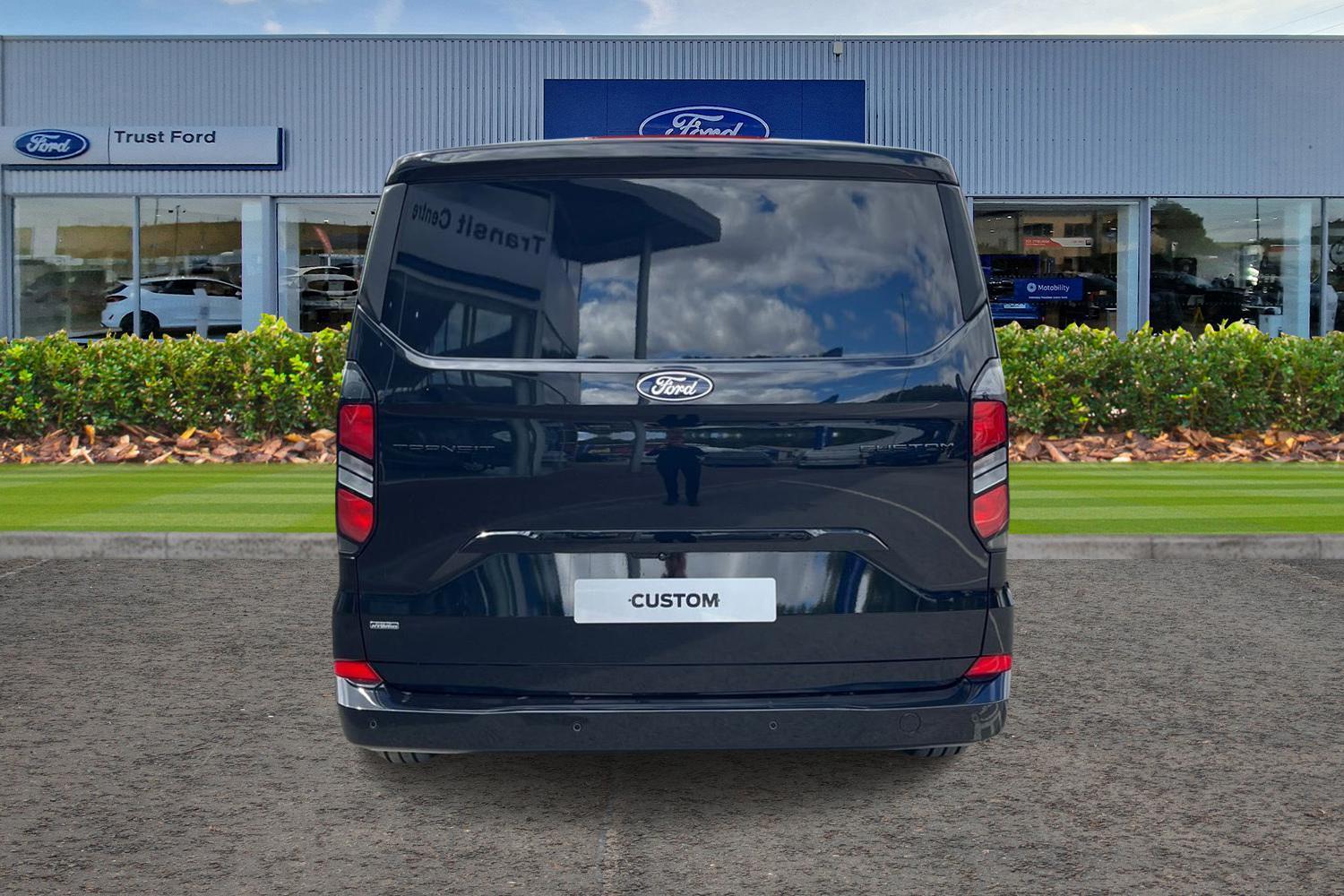 Ford TRANSIT CUSTOM Photo 12