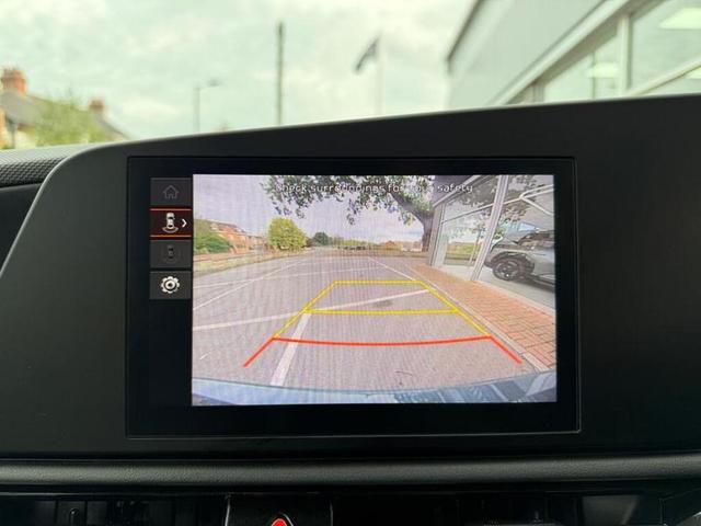 Kia Niro Photo f82c86f0-f890-4259-8fe5-dee63c7f340a.jpg
