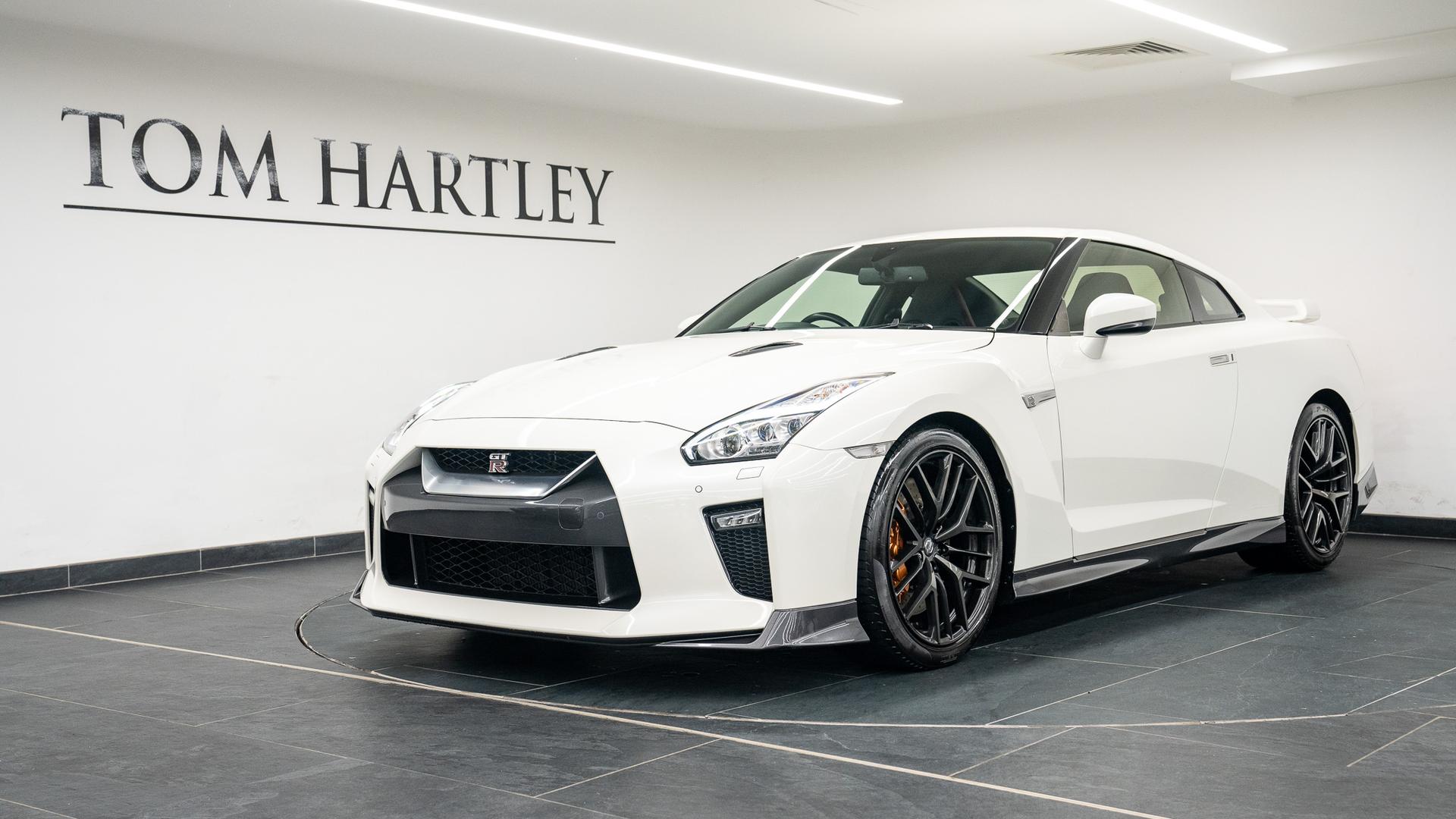 Nissan GT-R Photo f82e6001-8efd-4022-9fba-eda17682f51f.jpg