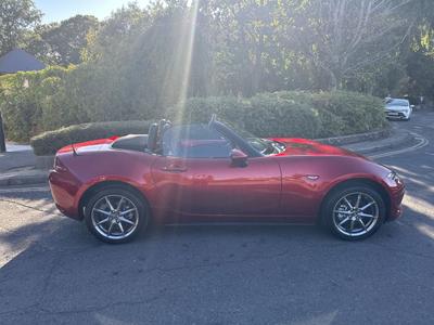 Mazda MX-5 Photo 4
