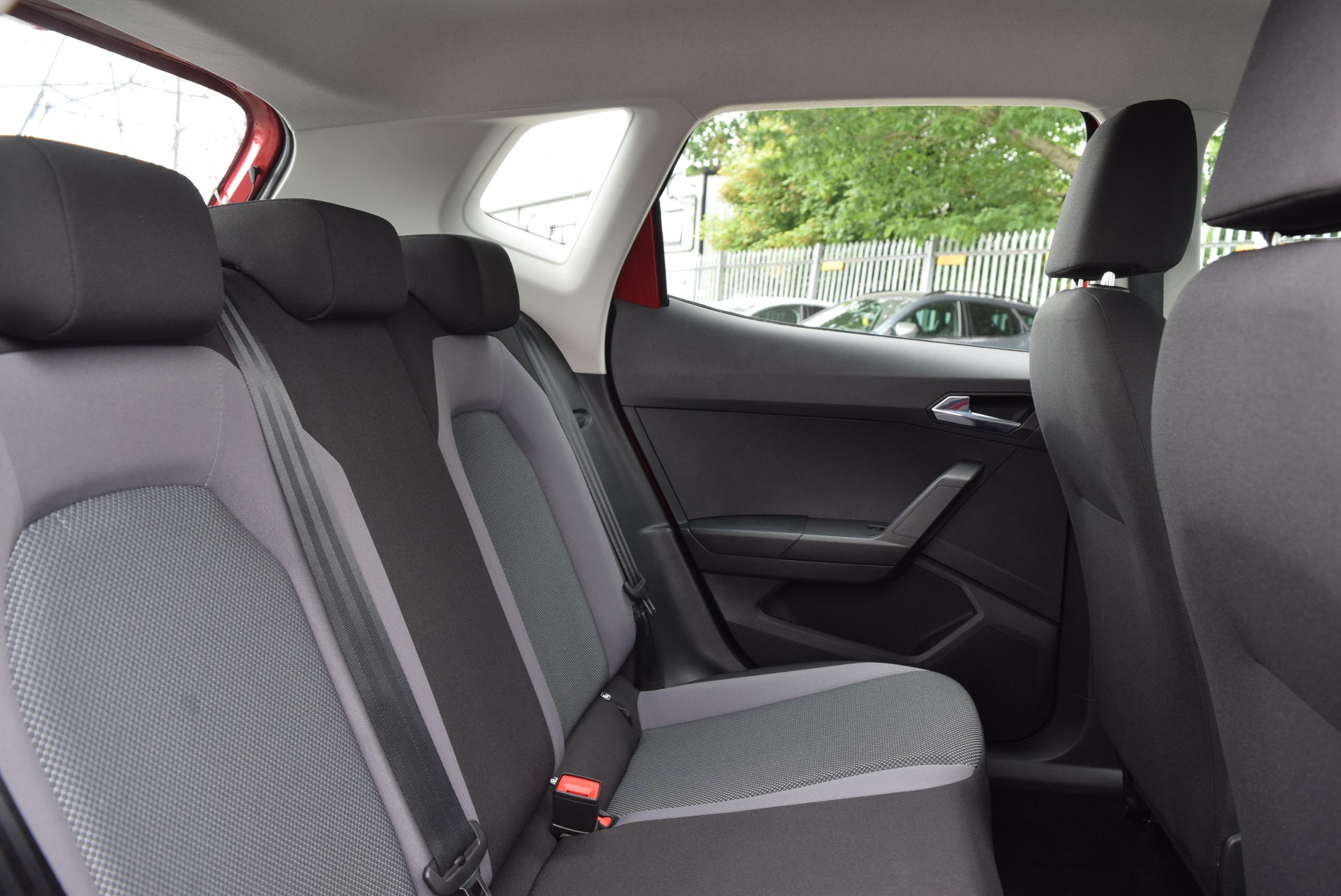 SEAT ARONA 1.0 TSI SE TECHNOLOGY EZ 5DR MILEAGE 42,298 FUELTYPE PETROL TRANSMISSION MANUAL...