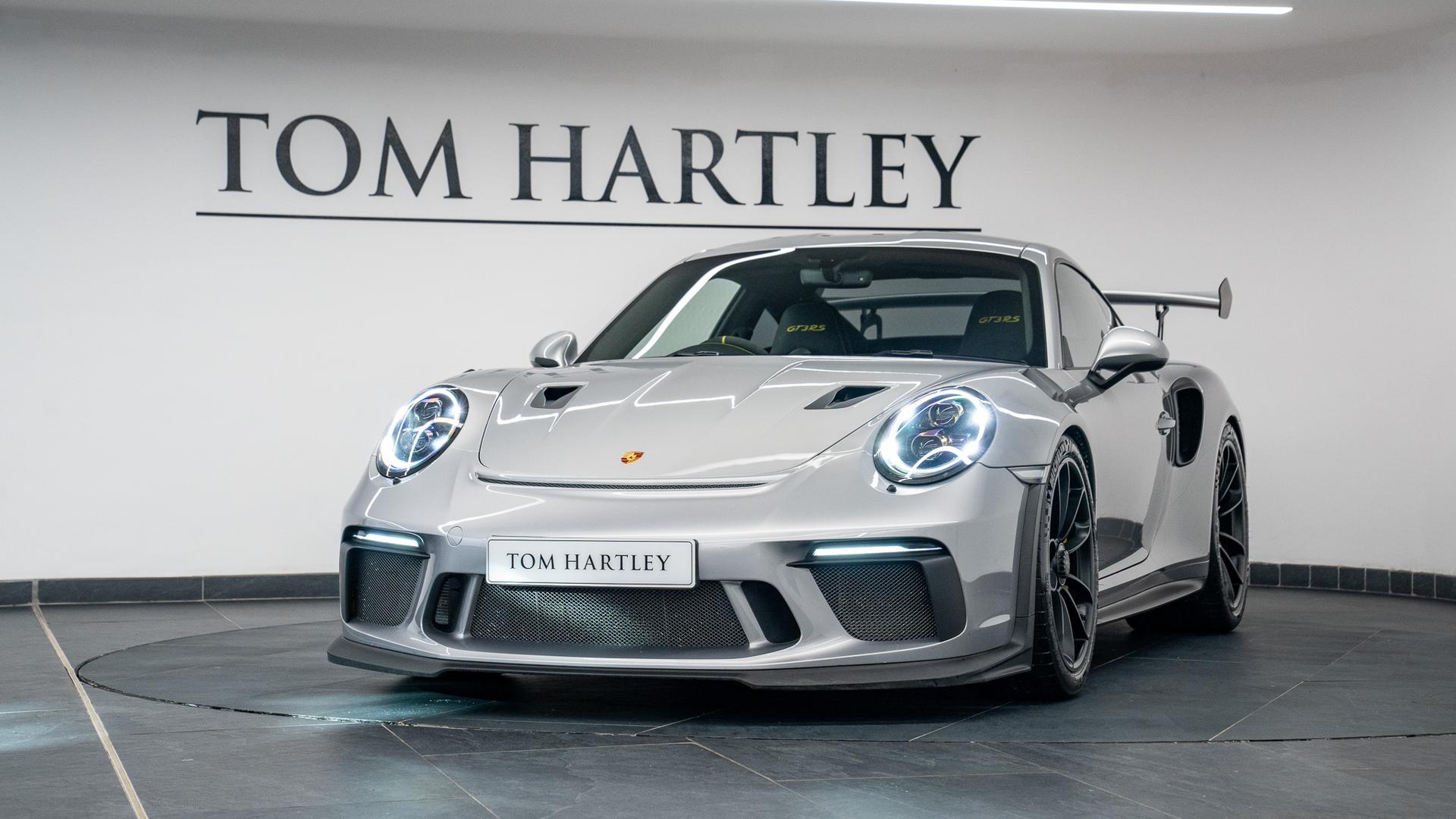 Porsche 911 Photo f8500d29-aa1d-448c-b515-1e29193a4a5e.jpg