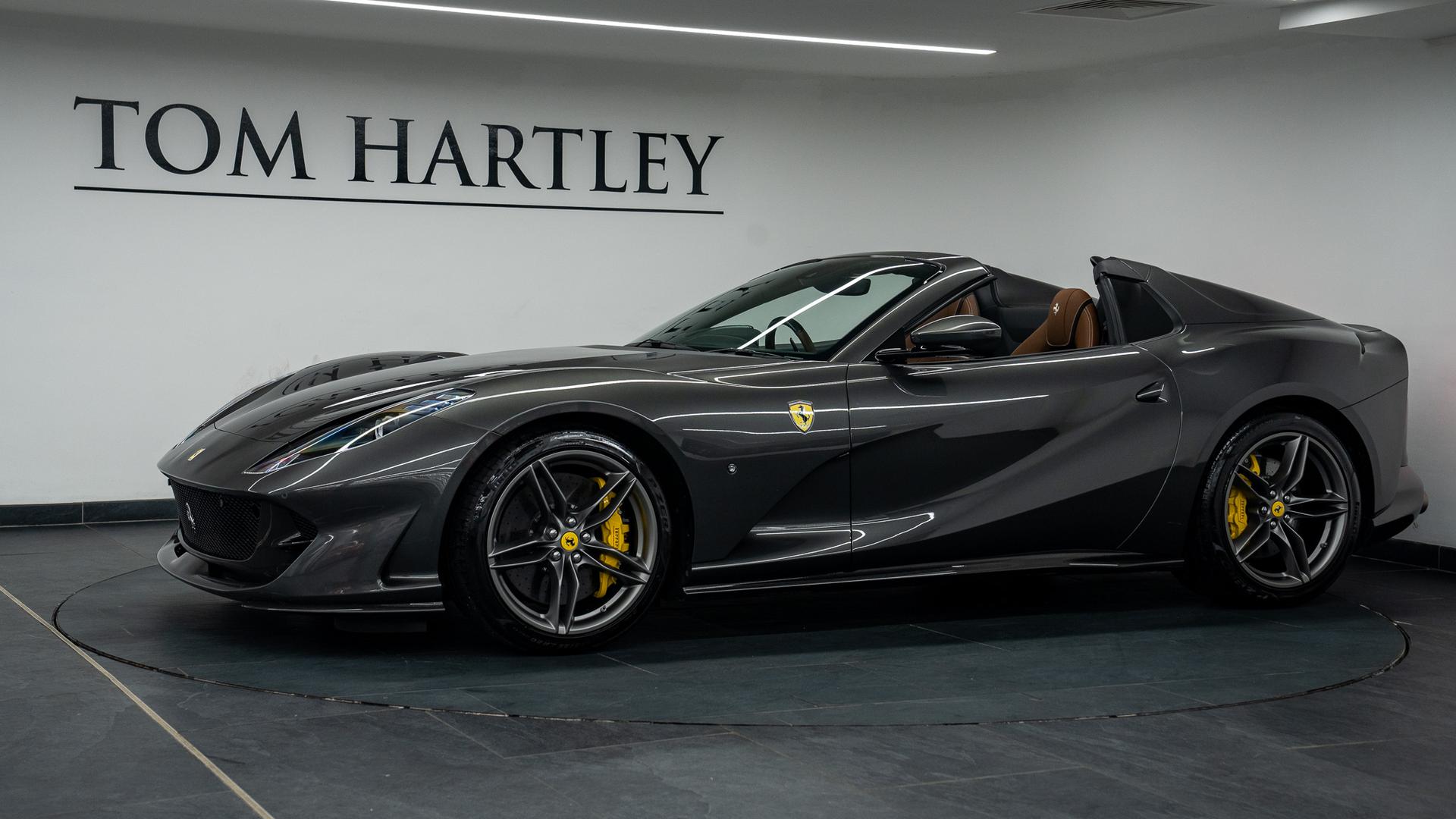 Ferrari 812 Photo f8527d46-9d66-4af5-a072-b049c677aac8.jpg