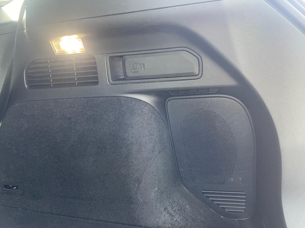 Ford Kuga Photo f856c01a-8b6d-4fa7-9a18-488f9faa2f09.jpeg