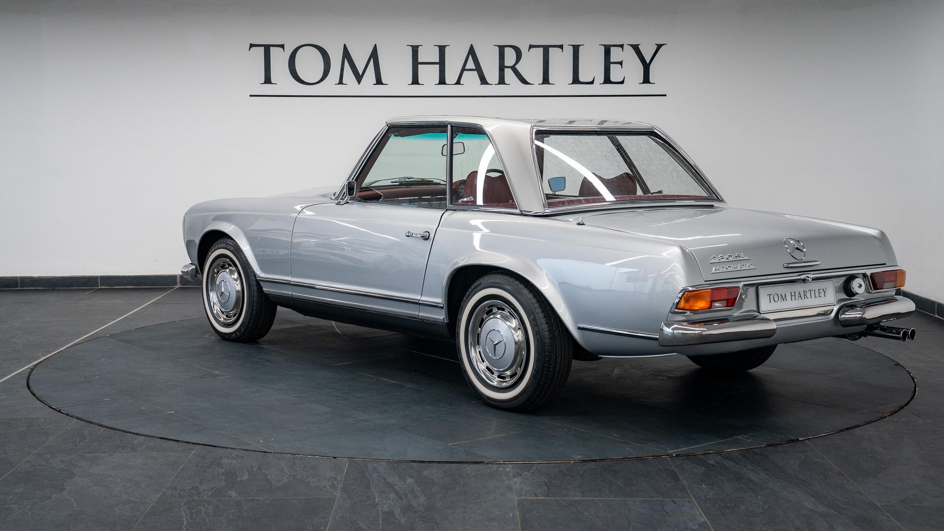 Mercedes-Benz 280 SL Photo f85ec285-de46-46e8-b5bb-07bc44c3d76f.jpg