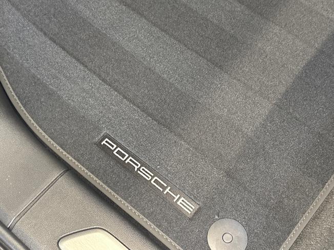 PORSCHE Cayenne Photo 34