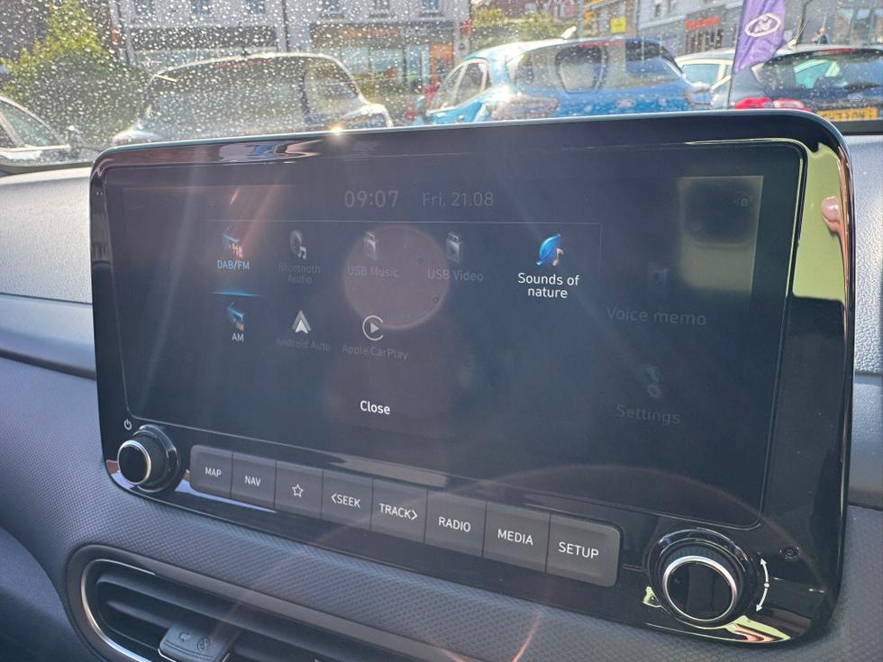 Hyundai KONA Photo f87b6af6-18f8-4b69-b2db-a318e0ba0af6.JPEG