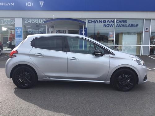 Peugeot 208 Photo f87e3e6f-c9f8-4a34-9568-d755dad4766c.JPG