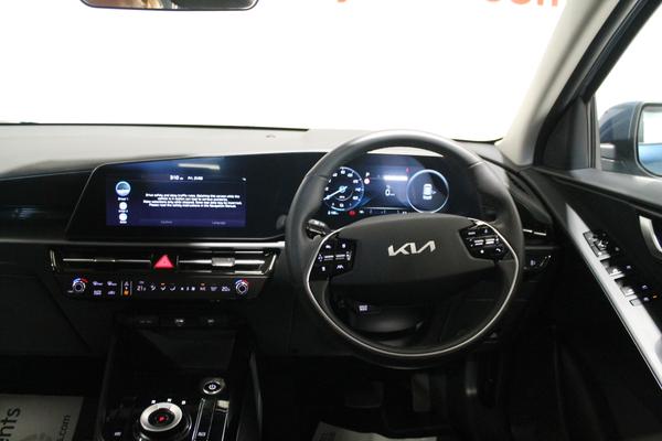 Kia Niro 64.8kWh 2 SUV 5dr Electric Auto (201 bhp) Photo 8