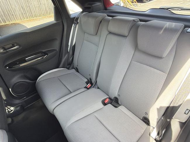 Honda Jazz Photo f88bf36c-84d4-493a-acc6-7c7667a6b5b2.jpg
