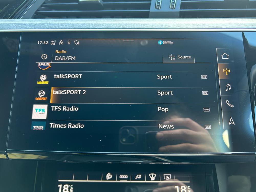 Used Audi e-tron HG72KVC 36