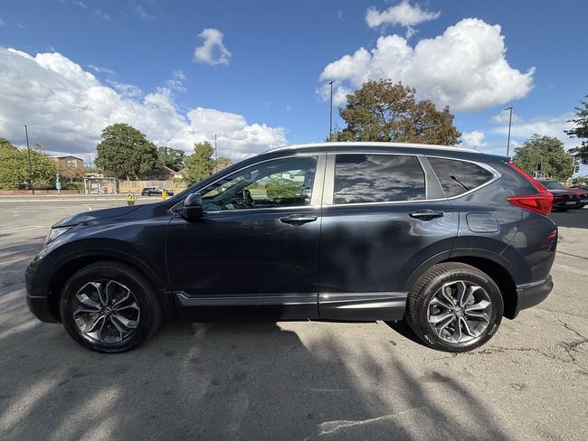 Honda CR-V Photo f8a75b10-a02b-42c3-a441-f82b1f9a4833.jpg